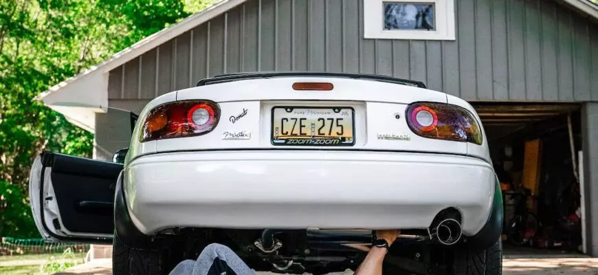 Как поменять масло двигателя мтзКак поменять масло двигателя МТЗ Как поменять масло двигателя мтзКак поменять масло двигателя МТЗ